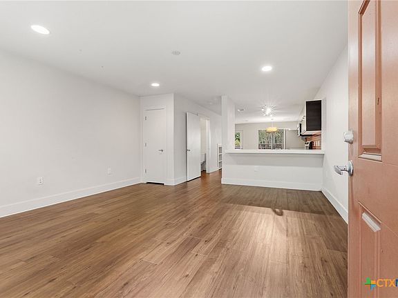 3rd image of 1101 Grove Blvd APT 708