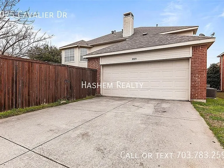 8025 Cavalier Dr — Photo 27