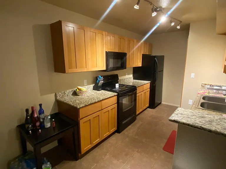 1385 W University Ave #2-110 — Photo 6