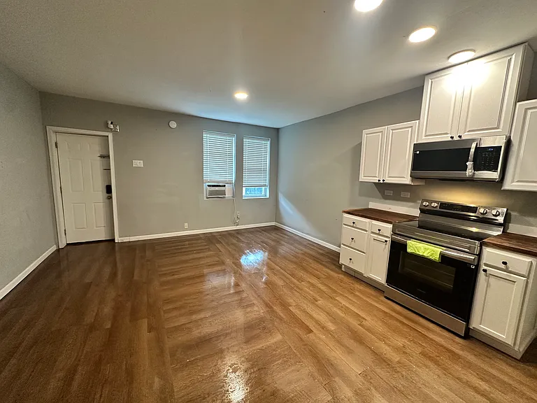 1510 Sycamore St — Photo 4