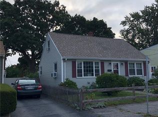 75 Clews St, Pawtucket, RI 02861