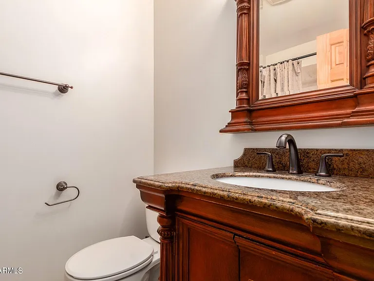 1608 W Inverness Dr — Photo 14