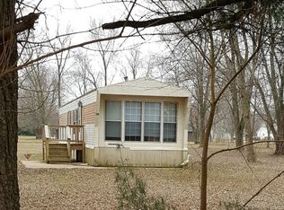 775 W Bergera Rd, Braidwood, IL 60408