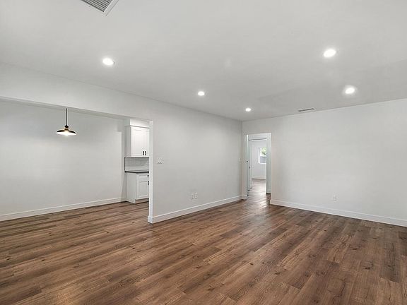 2nd image of 148 N Roberto Ave #148