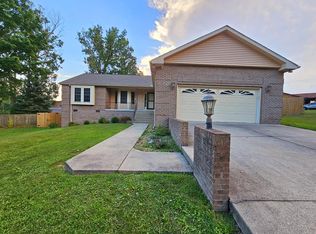 204 Vireo Ln, Prosperity, WV 25880