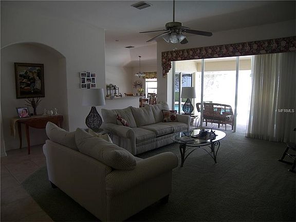 5th image of 2212 Jasmine Way