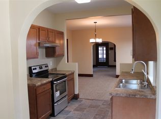 2305 N 12th St, Terre Haute, IN 47804