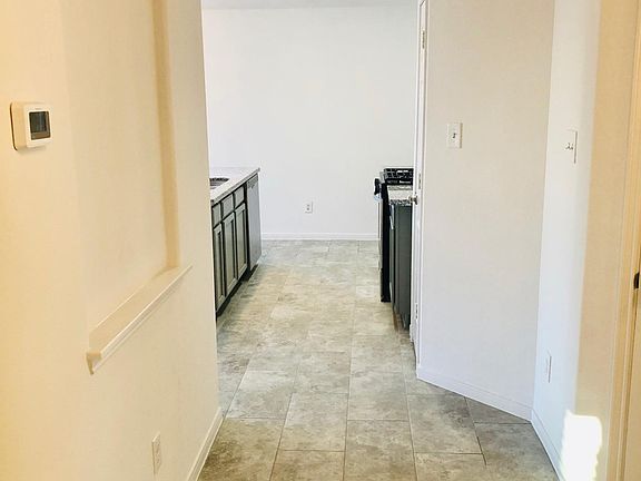 4th image of 102 San Simeon Dr