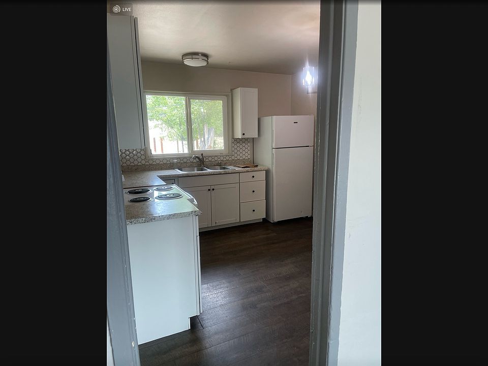1st image of 1917 Hallam Ave