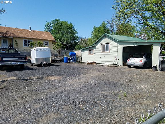 5th image of 42825 Main St