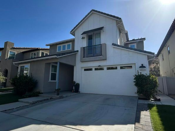 9020 Hightail Dr