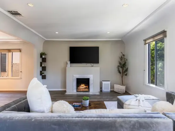 434 N Gardner St, Los Angeles, CA 90036