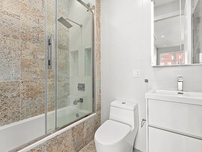 519 Maple St #4D, Brooklyn, NY, 11225