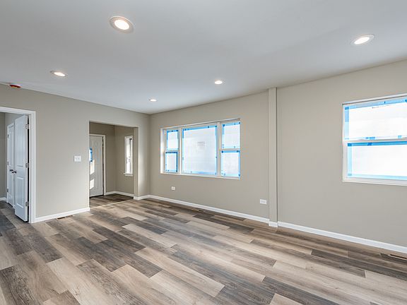 4th image of 2806 Elisha Ave