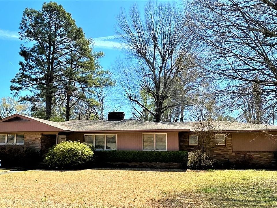 1st image of 1203 Marion Dr E