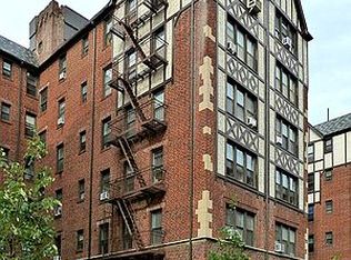 68-49 Burns St #D3, Forest Hills, NY 11375