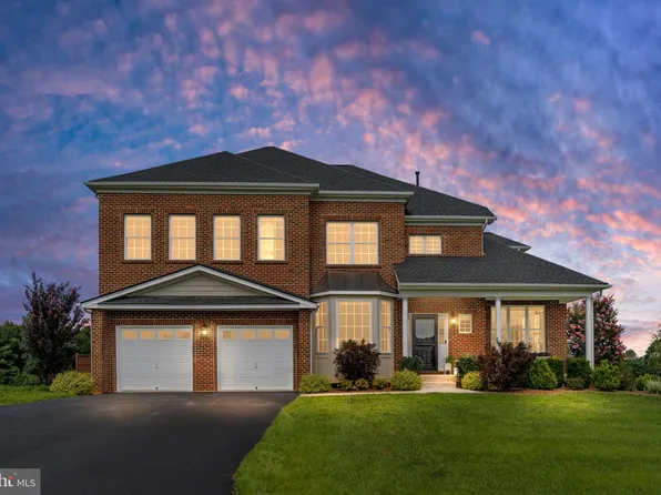 36628 Woodmar Farm Dr, Purcellville, VA 20132