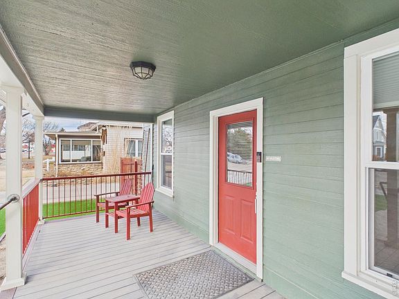 3rd image of 313 Elm Ave