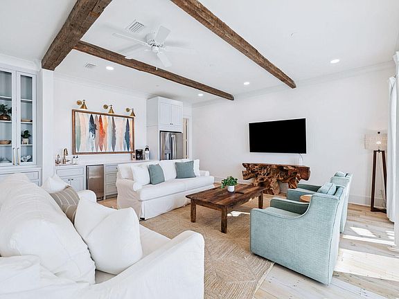 3rd image of 5939 Gulf Dr