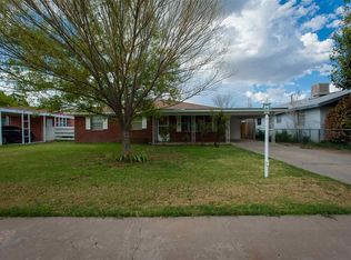1203 W Mathews St, Roswell, NM 88203