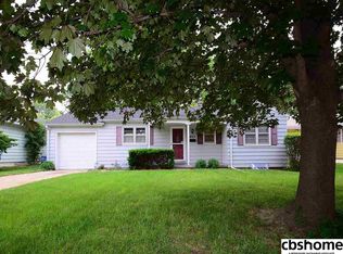 4313 N 55th St, Omaha, NE 68104