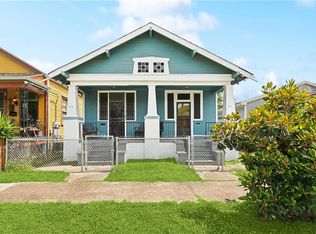 321 Diana St, New Orleans, LA 70114