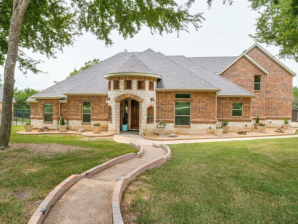 1st image of 1541 Cypress Bend Dr