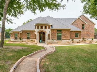 1541 Cypress Bend Dr, Cedar Hill, TX 75104