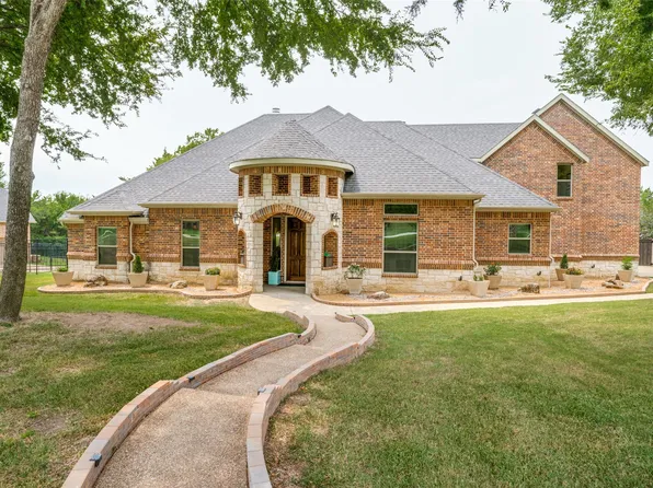 1541 Cypress Bend Dr, Cedar Hill, TX 75104