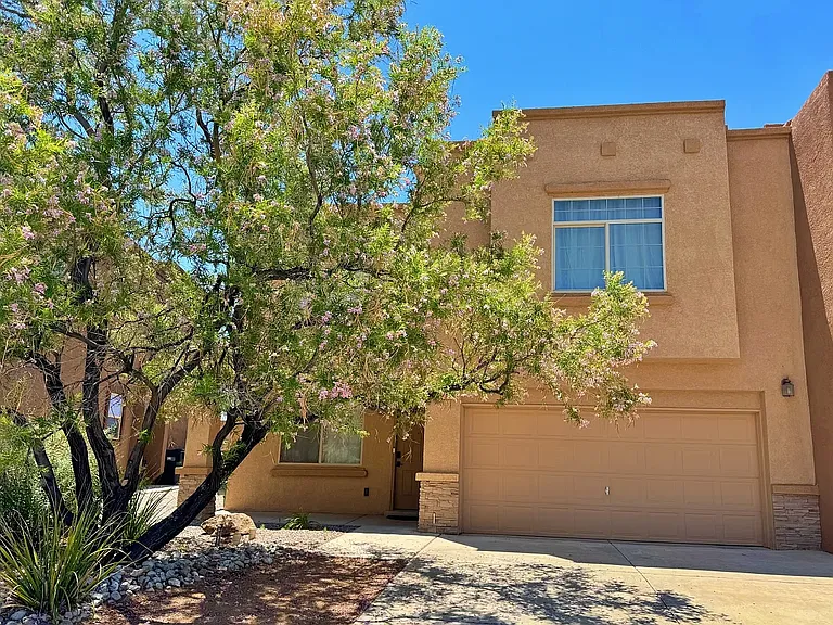 2406 Treviso Dr SE — Photo 1