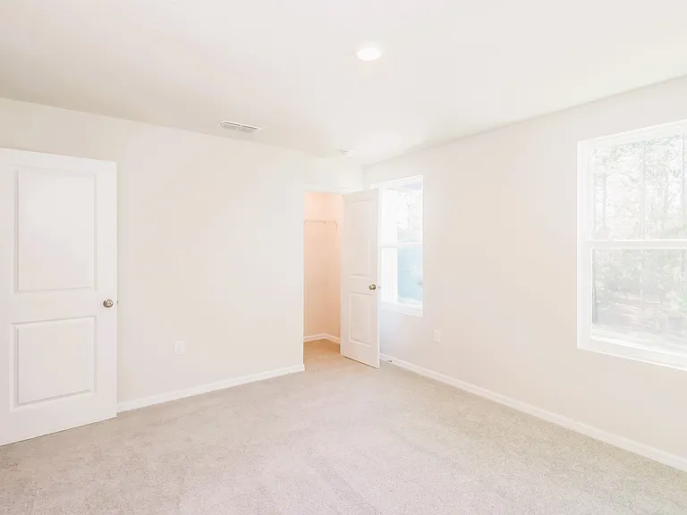 2951 W Juliet Pl — Photo 9