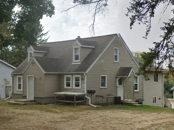 S&H Investments - 321 3rd St. W, 321 3rd St W #A, Menomonie, WI 54751