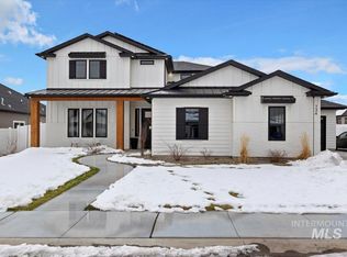 724 Midnight Sun Loop, Twin Falls, ID 83301