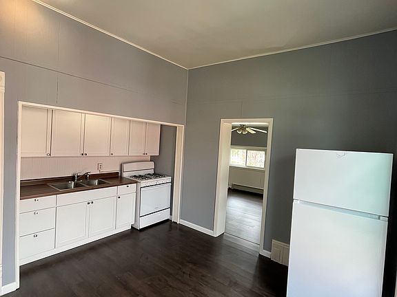 2nd image of 603 Franklin St APT 2N