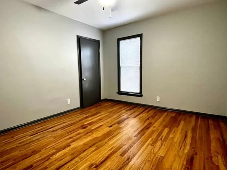 1619-1623 D Street — Photo 3