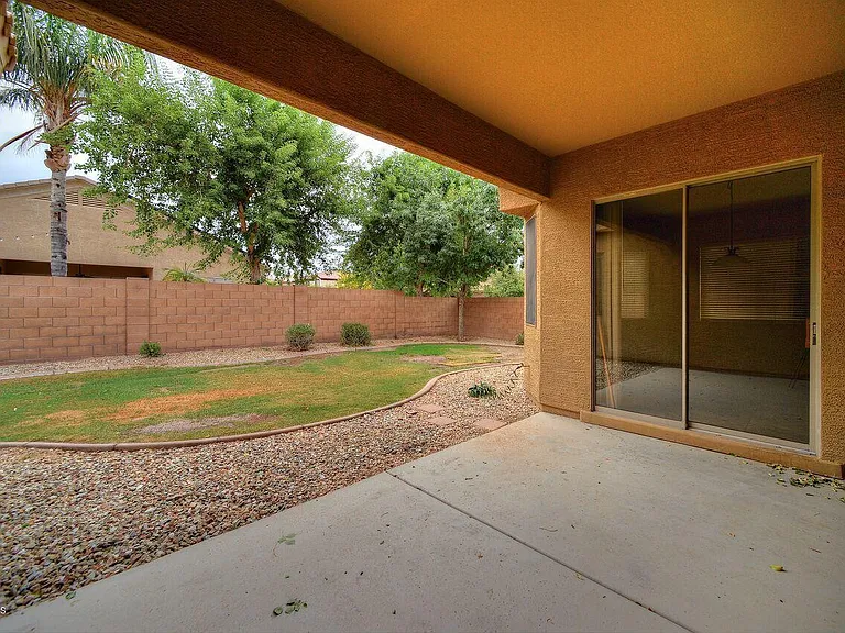 26237 N 74th Ln — Photo 19