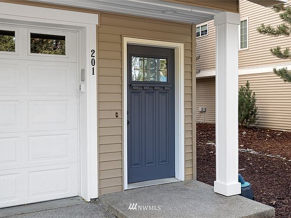 Entrance to townhome at the lower level.
