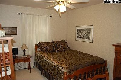 5th image of 417 Garden Wood Dr