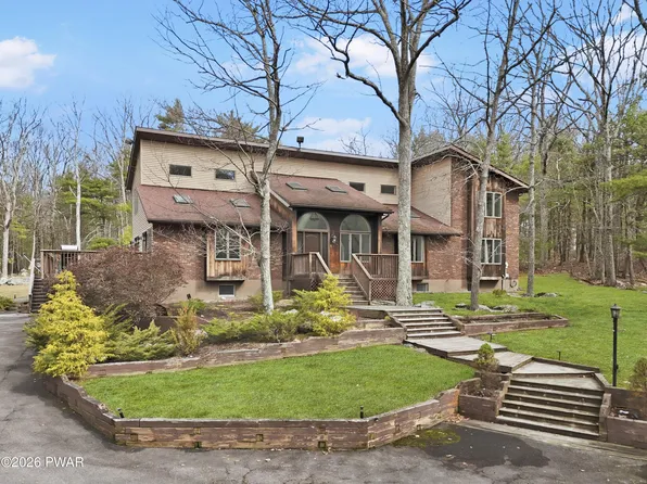 111 Westbrook Ct, Tafton, PA 18464