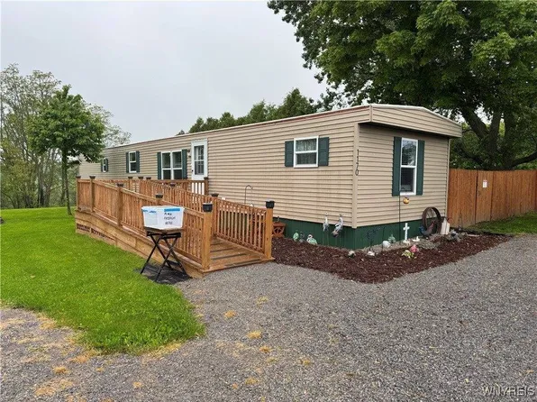 1170 Perry Rd, Pavilion, NY 14525