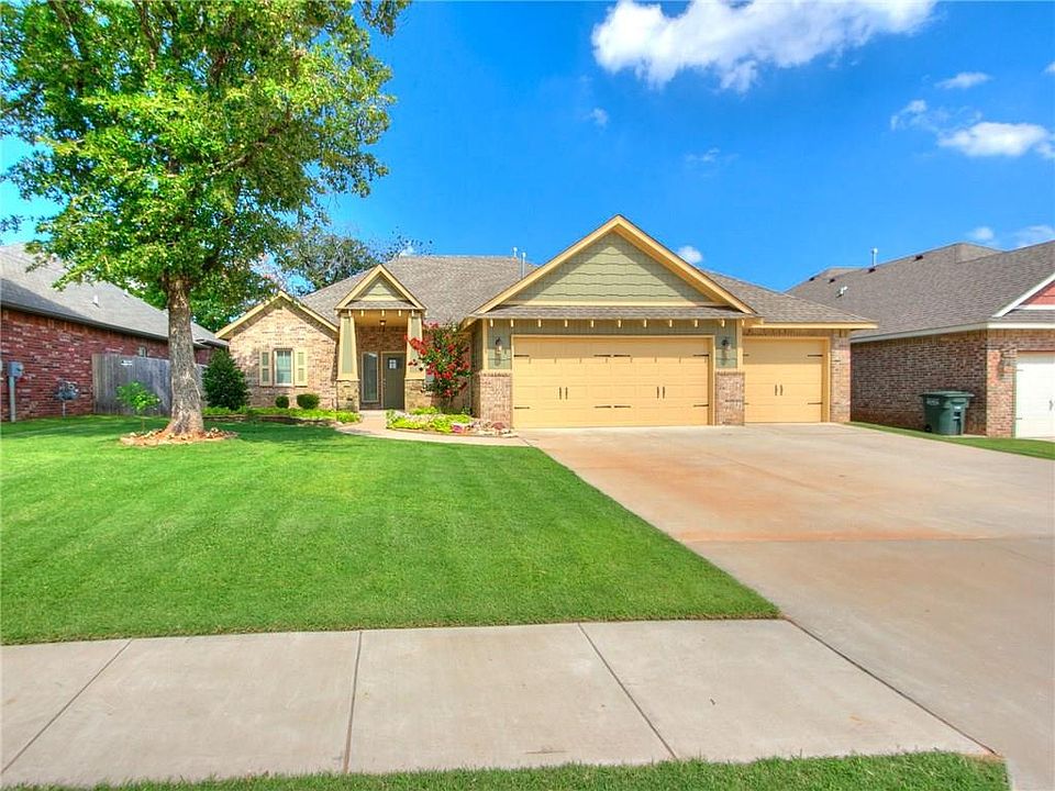 1st image of 520 Martina Ln