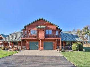 33176 170th Ln UNIT 16, Isle, MN 56342