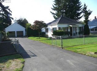 8610 SE Gray St, Happy Valley, OR