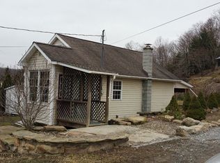 3305 S 4th St, Tyrone, PA 16686