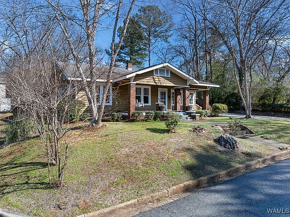 5th image of 2122 Bellwood Dr