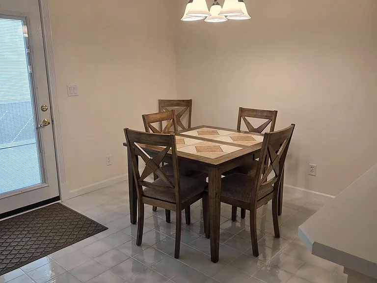88 Tory Cir — Photo 8