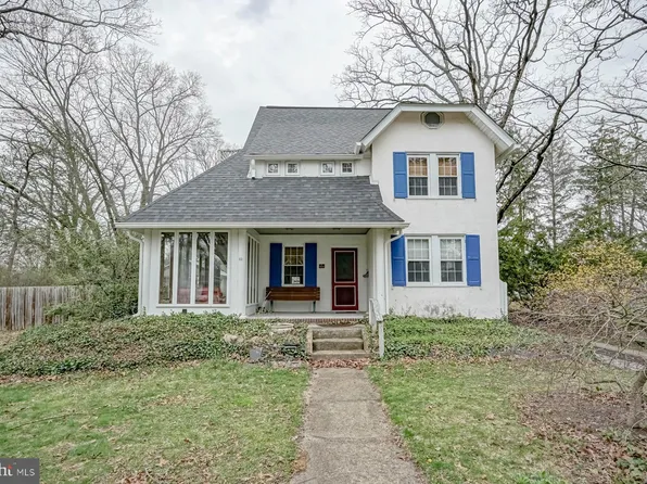 60 Jefferson Ave, Pitman, NJ 08071