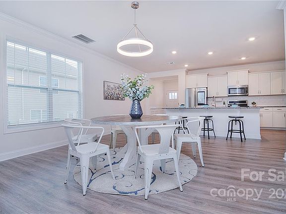 5th image of 3818 Fairlady Ln