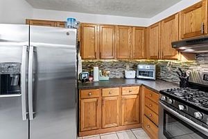 5th image of 1067 Rendezvous Ln