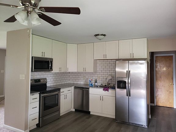 4th image of 406 E Page Ave